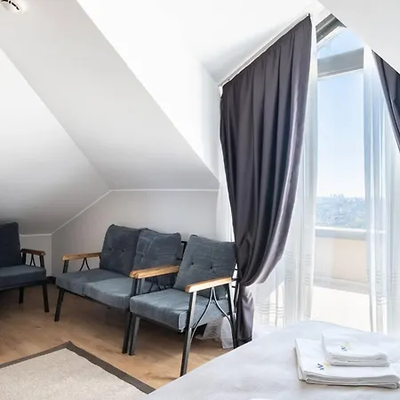 Imperium No.1 By Newinn Appartement